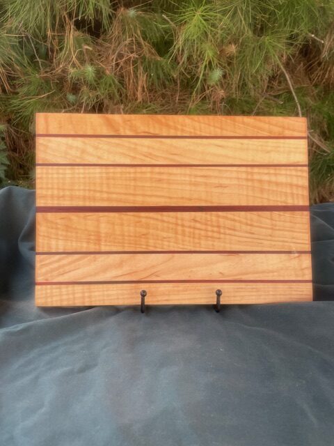 Medium Cutting Board